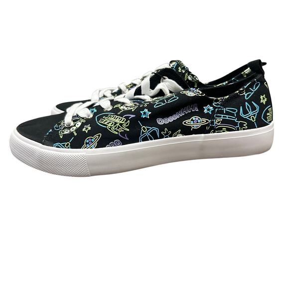 Torrid NWT Disney Pixar Toy Story Alien Neon & Black Canvas Sneaker - Extra Wide - Picture 2 of 15